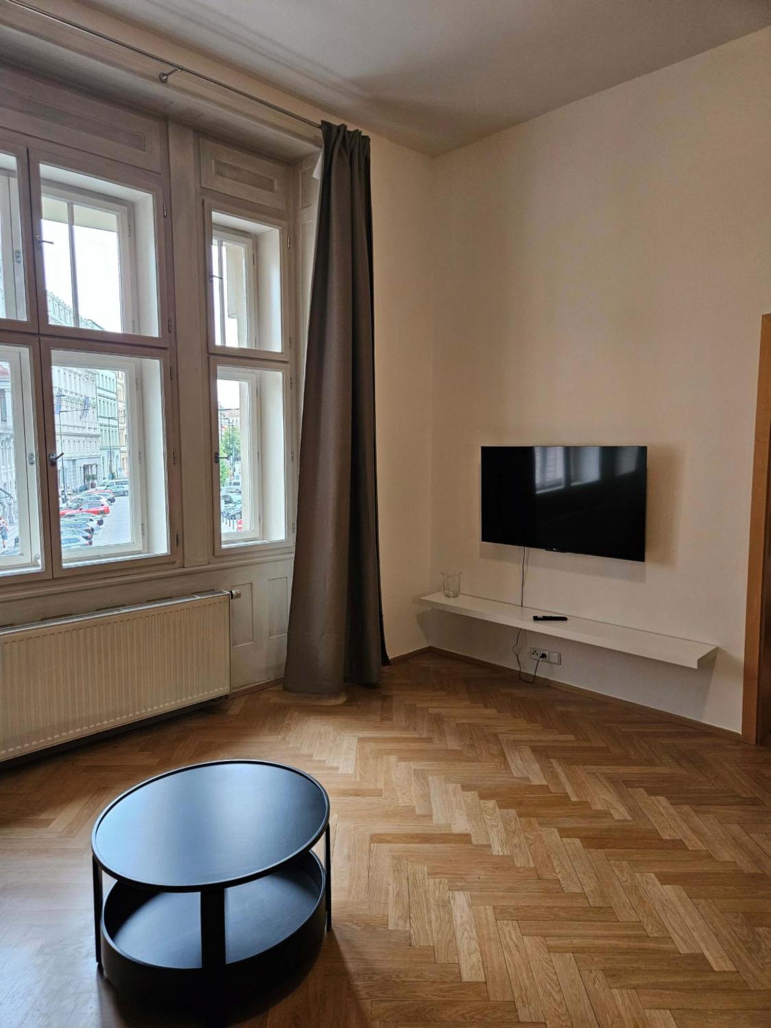 Exclusive Unique Apartments - Prague Central Buitenkant foto